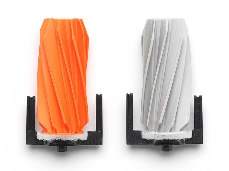 ROMO Rubber Roller Brush